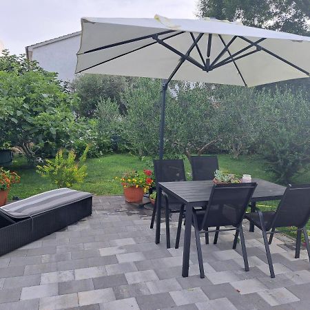 Apartment Noa'S Garden Бибине Екстериор снимка