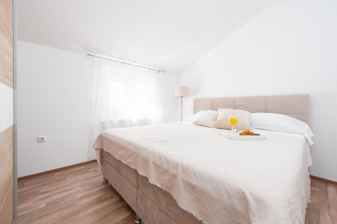 Apartment Noa'S Garden Бибине Екстериор снимка