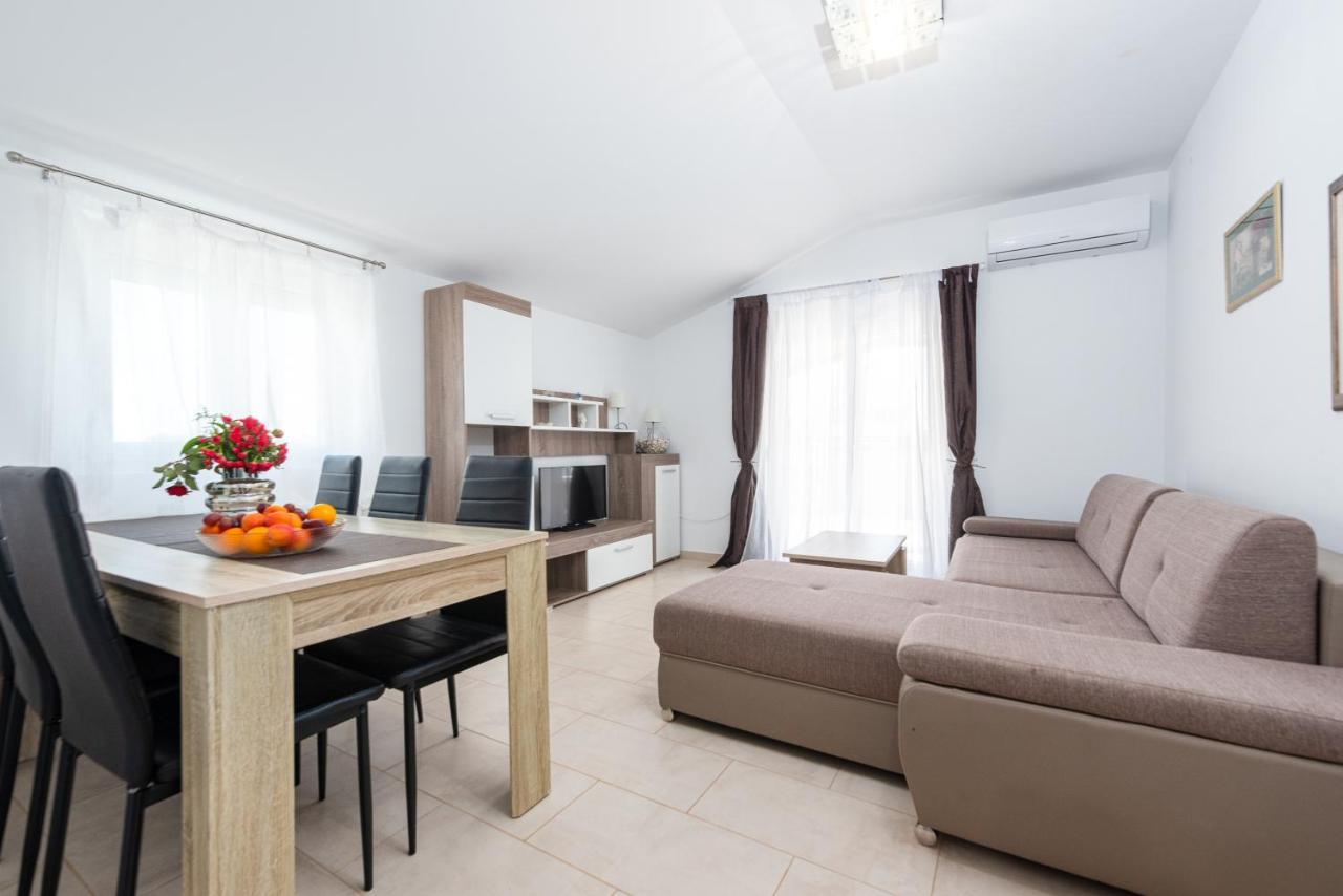 Apartment Noa'S Garden Бибине Екстериор снимка